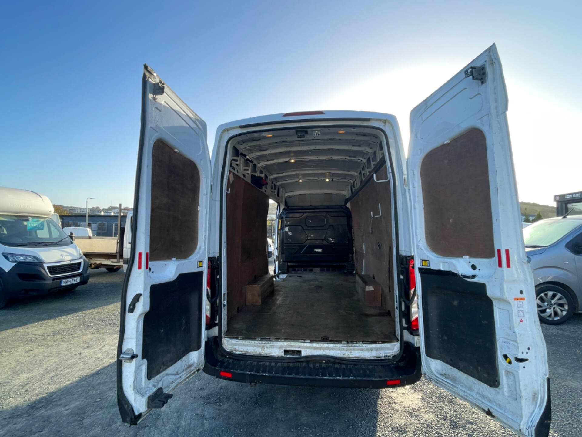 Ford Transit 350 L4 DIESEL RWD in Down