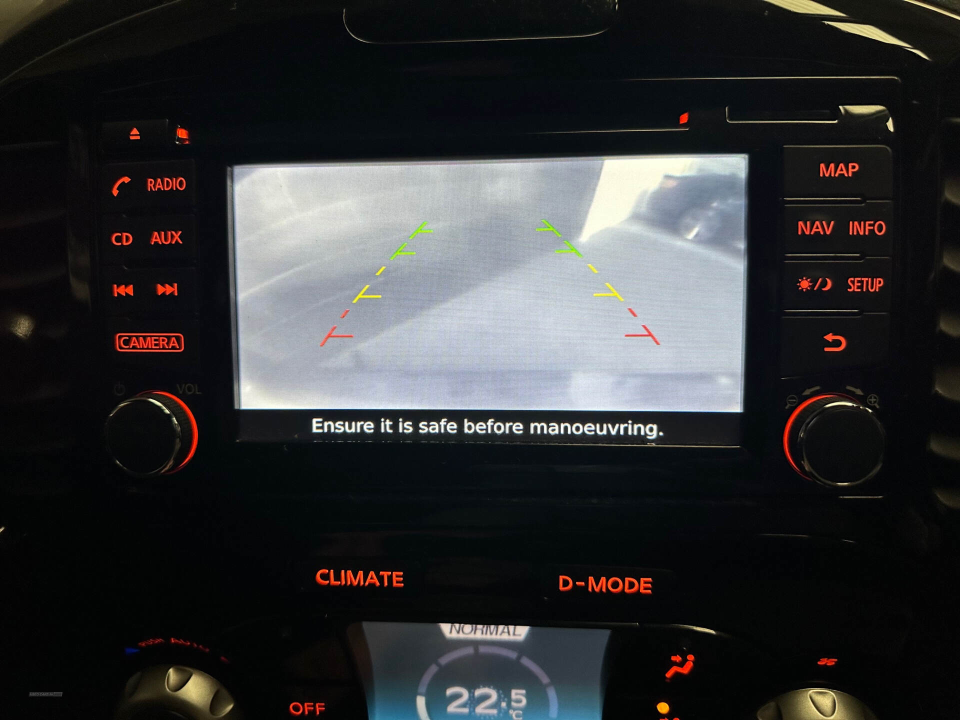 May 2017 Nissan Juke 1.5 dCi N-Connecta 5dr