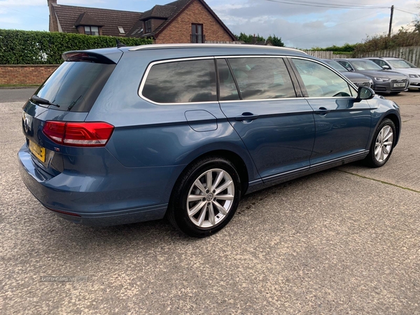 Volkswagen Passat DIESEL ESTATE in Down