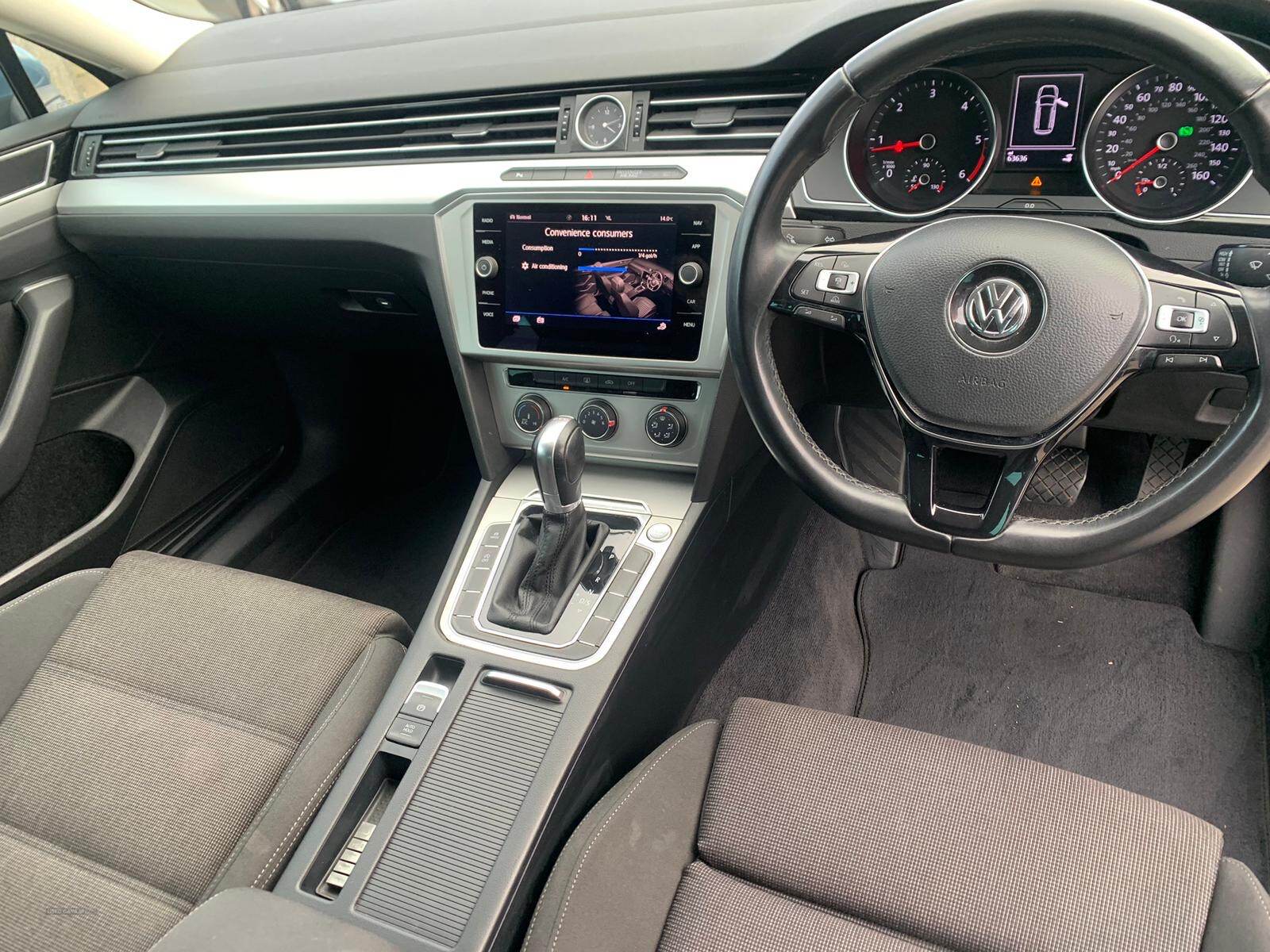 Volkswagen Passat DIESEL ESTATE in Down