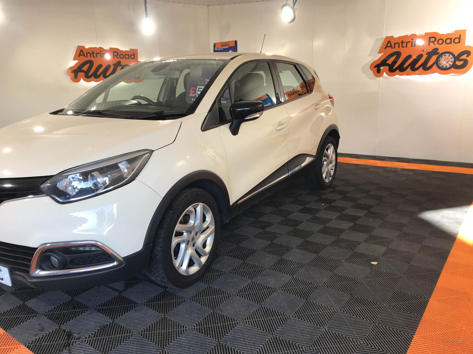 Renault Captur DIESEL HATCHBACK in Antrim