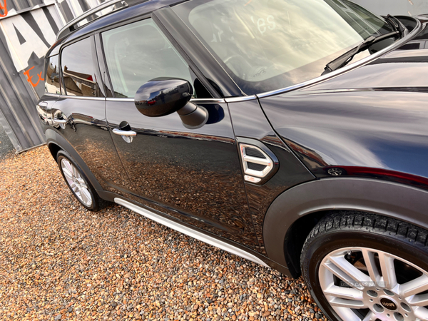 MINI Countryman HATCHBACK in Antrim