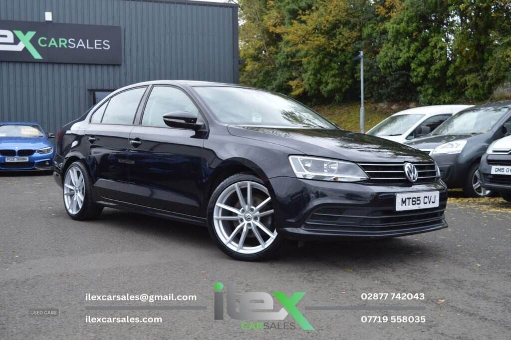 Sep 2015 Volkswagen Jetta 2.0 TDI SE 4dr