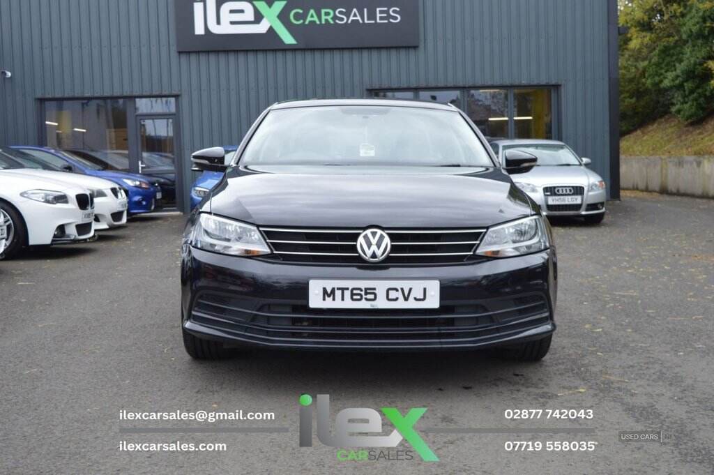 Sep 2015 Volkswagen Jetta 2.0 TDI SE 4dr