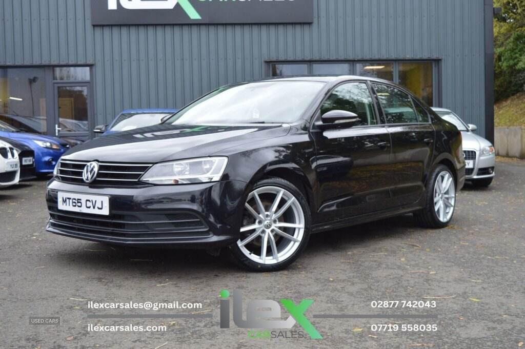 Sep 2015 Volkswagen Jetta 2.0 TDI SE 4dr