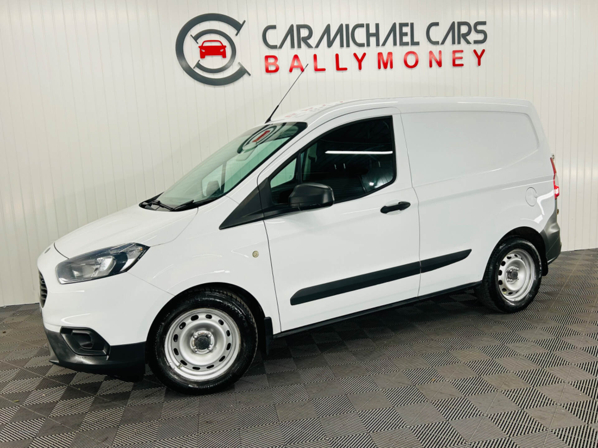 Ford Transit Courier DIESEL in Antrim