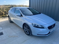 Volvo V40 1.6 AUTO 5 DOOR T4 PETROL in Antrim