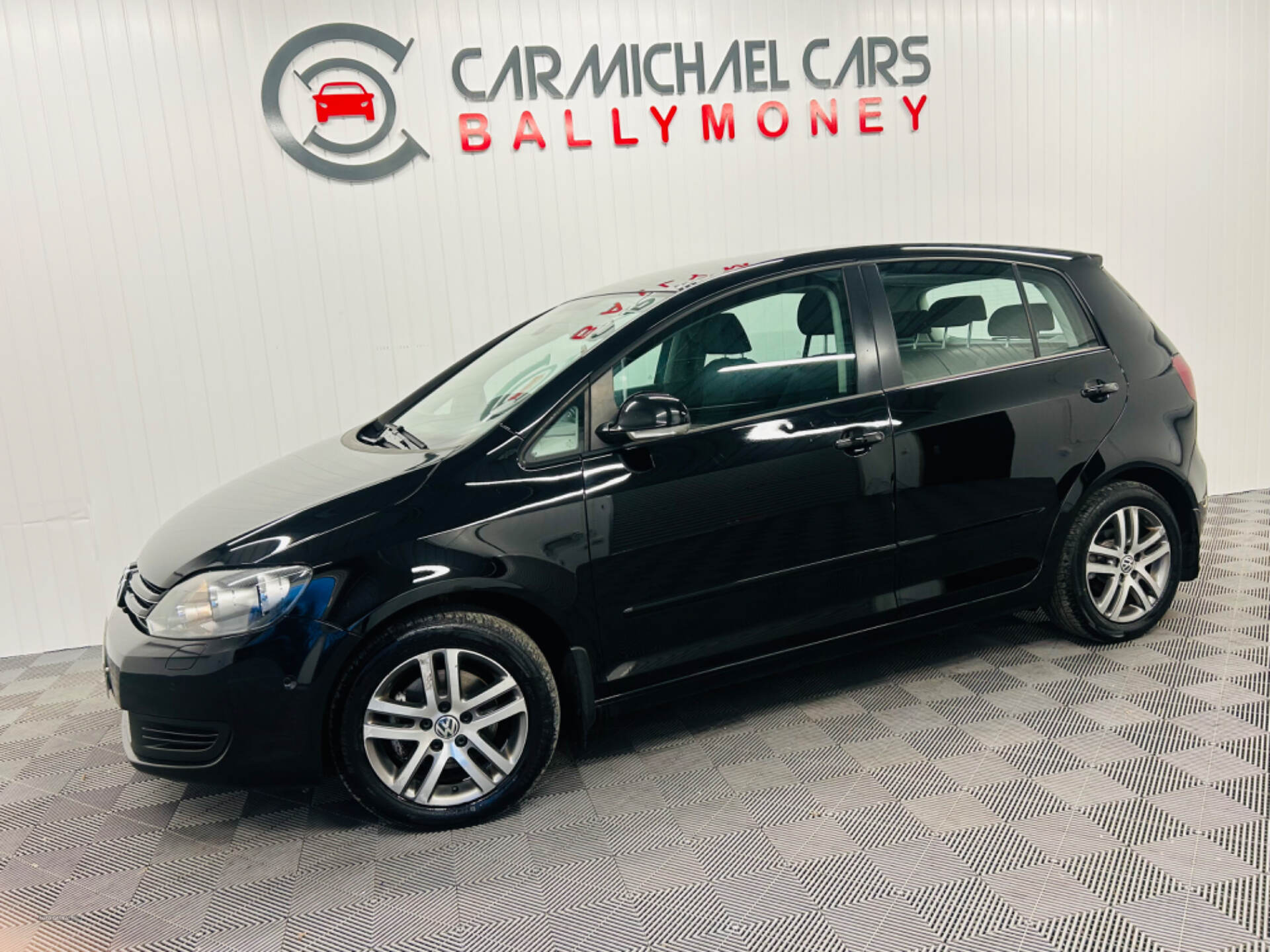 Volkswagen Golf Plus HATCHBACK in Antrim