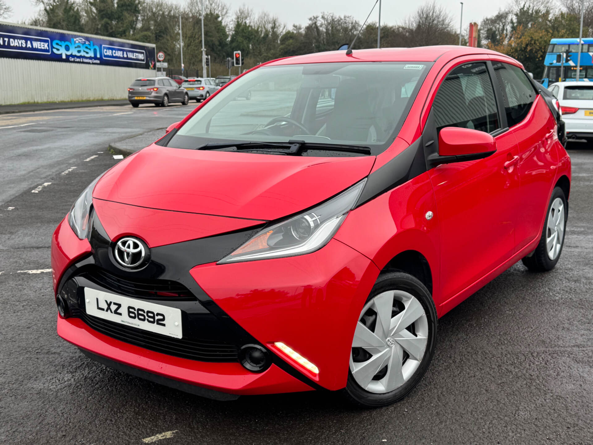 Toyota Aygo HATCHBACK in Down