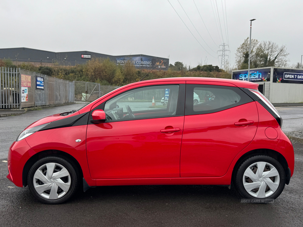 Toyota Aygo HATCHBACK in Down