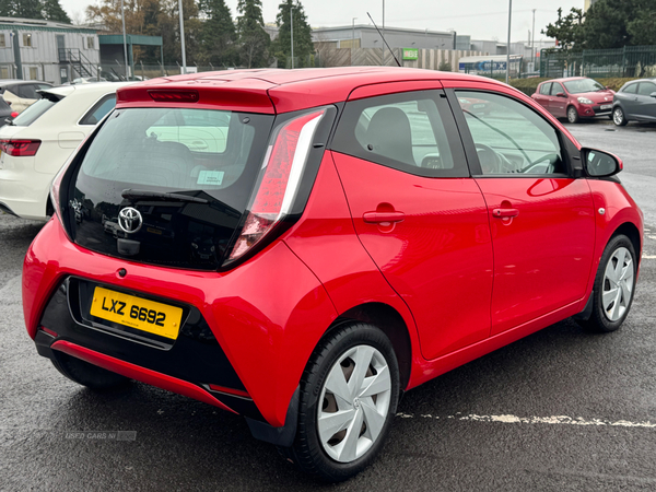 Toyota Aygo HATCHBACK in Down