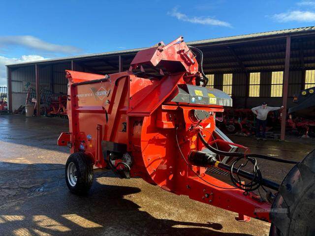 Kuhn 3570