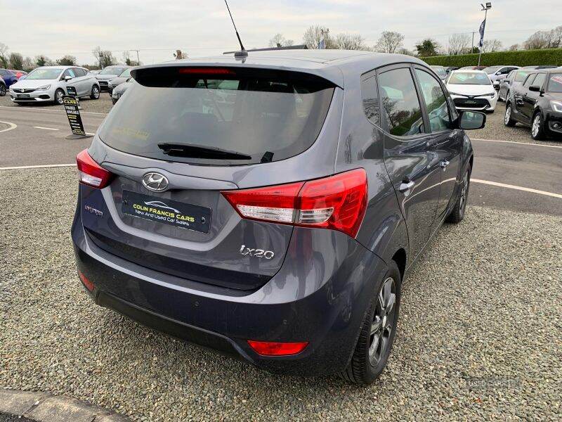 May 2017 Hyundai ix20 1.4 Blue Drive Premium Nav 5dr
