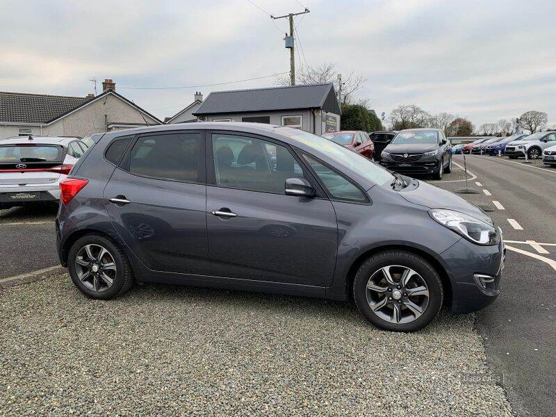 May 2017 Hyundai ix20 1.4 Blue Drive Premium Nav 5dr