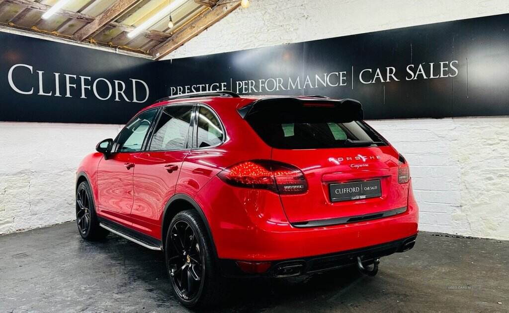 Jan 2013 Porsche Cayenne Diesel [245] 5dr Tiptronic S