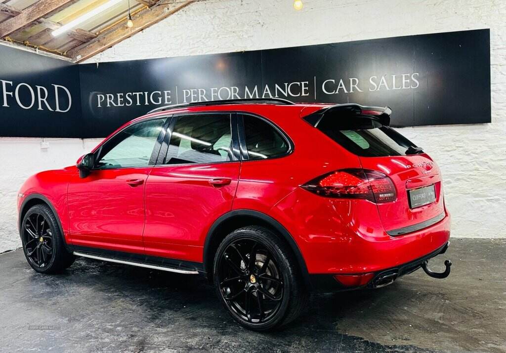 Jan 2013 Porsche Cayenne Diesel [245] 5dr Tiptronic S