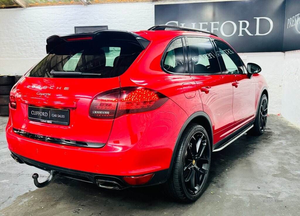 Jan 2013 Porsche Cayenne Diesel [245] 5dr Tiptronic S