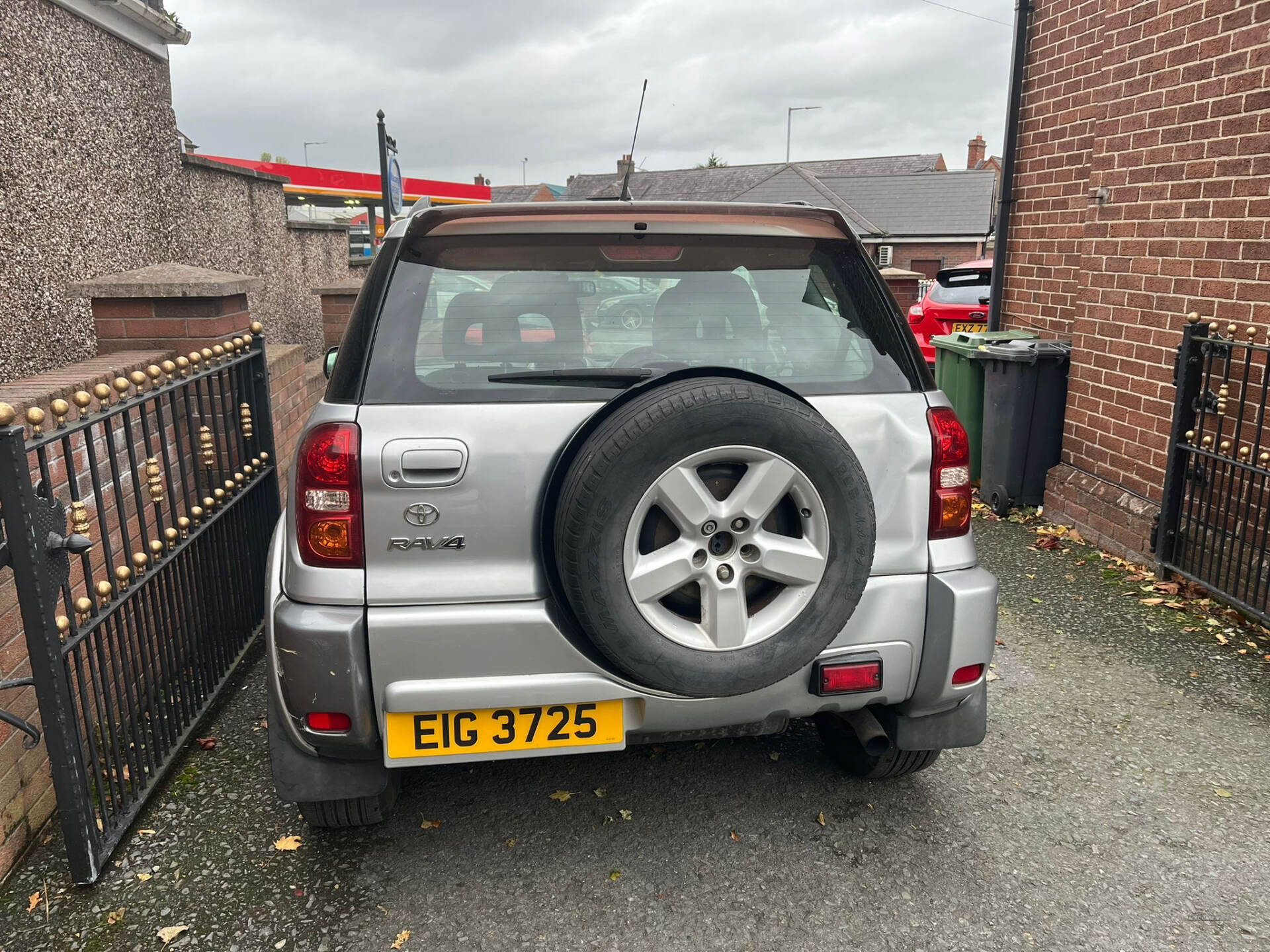 Toyota RAV4 DIESEL ESTATE in Armagh