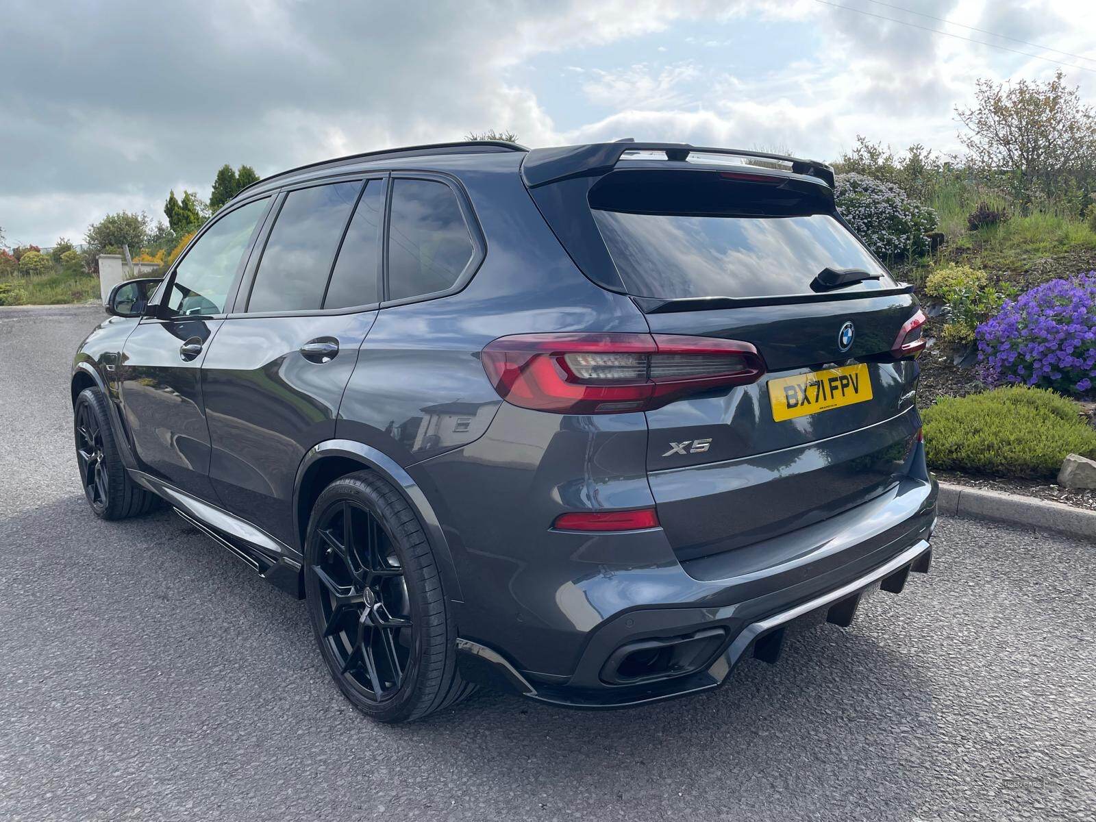 Oct 2021 BMW X5 xDrive45e M Sport 5dr Auto