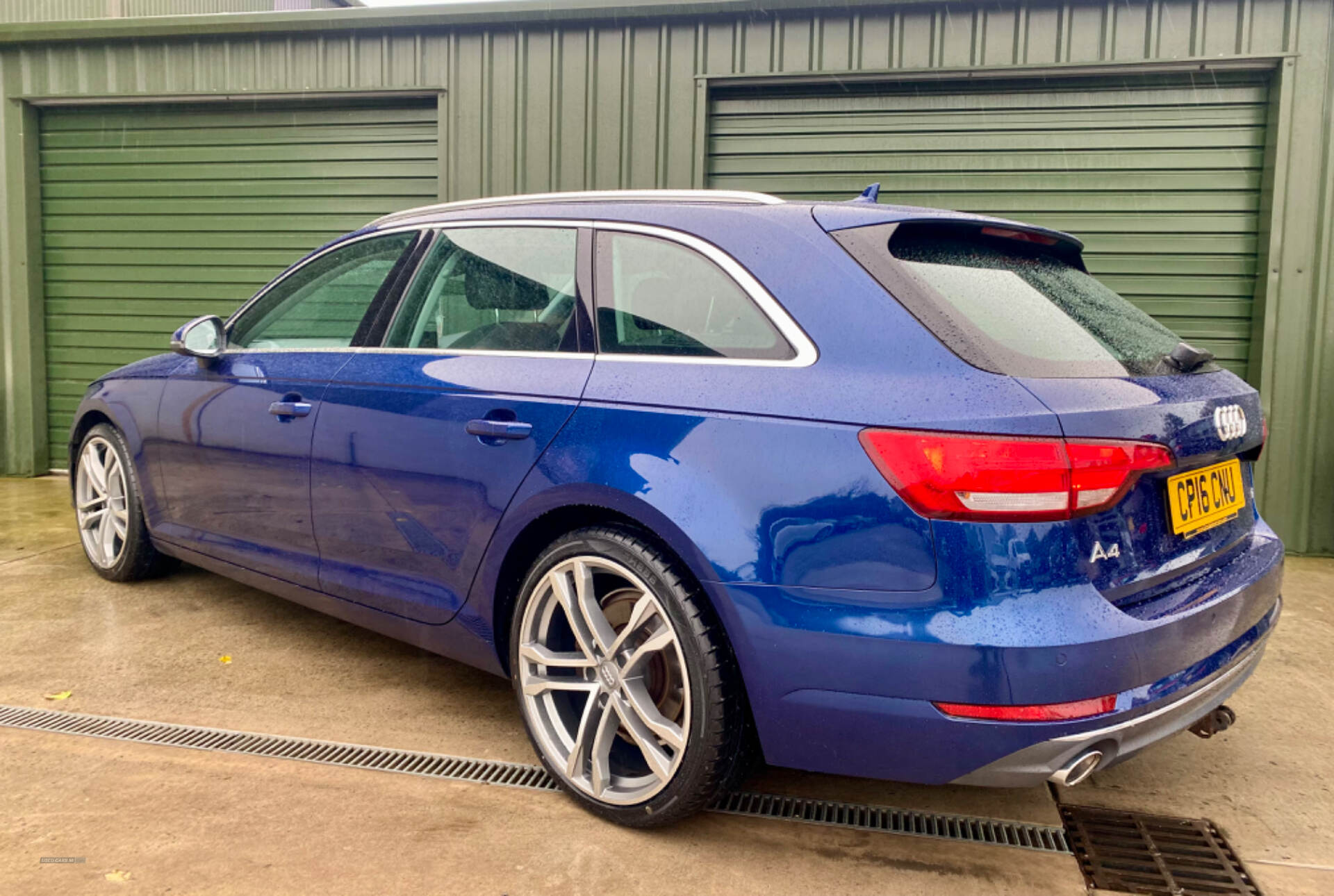 Audi A4 DIESEL AVANT in Armagh