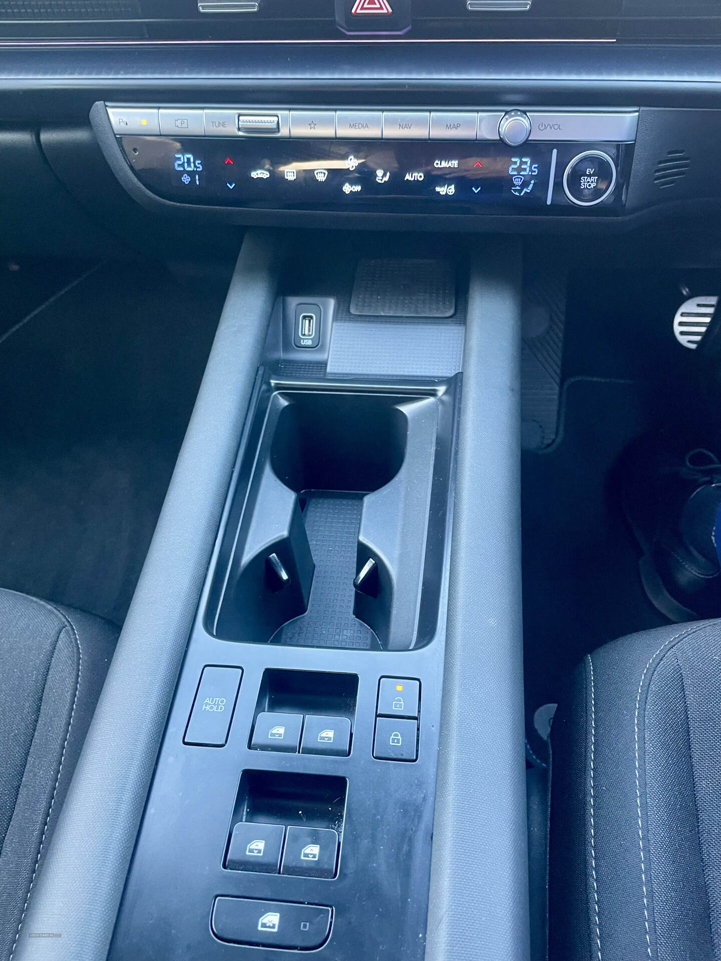 Hyundai IONIQ 6 ELECTRIC SALOON in Down