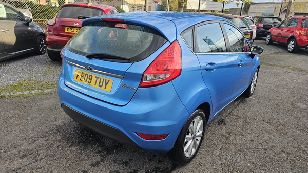 Ford Fiesta HATCHBACK in Down