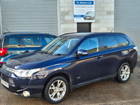 Mitsubishi Outlander DIESEL ESTATE in Antrim