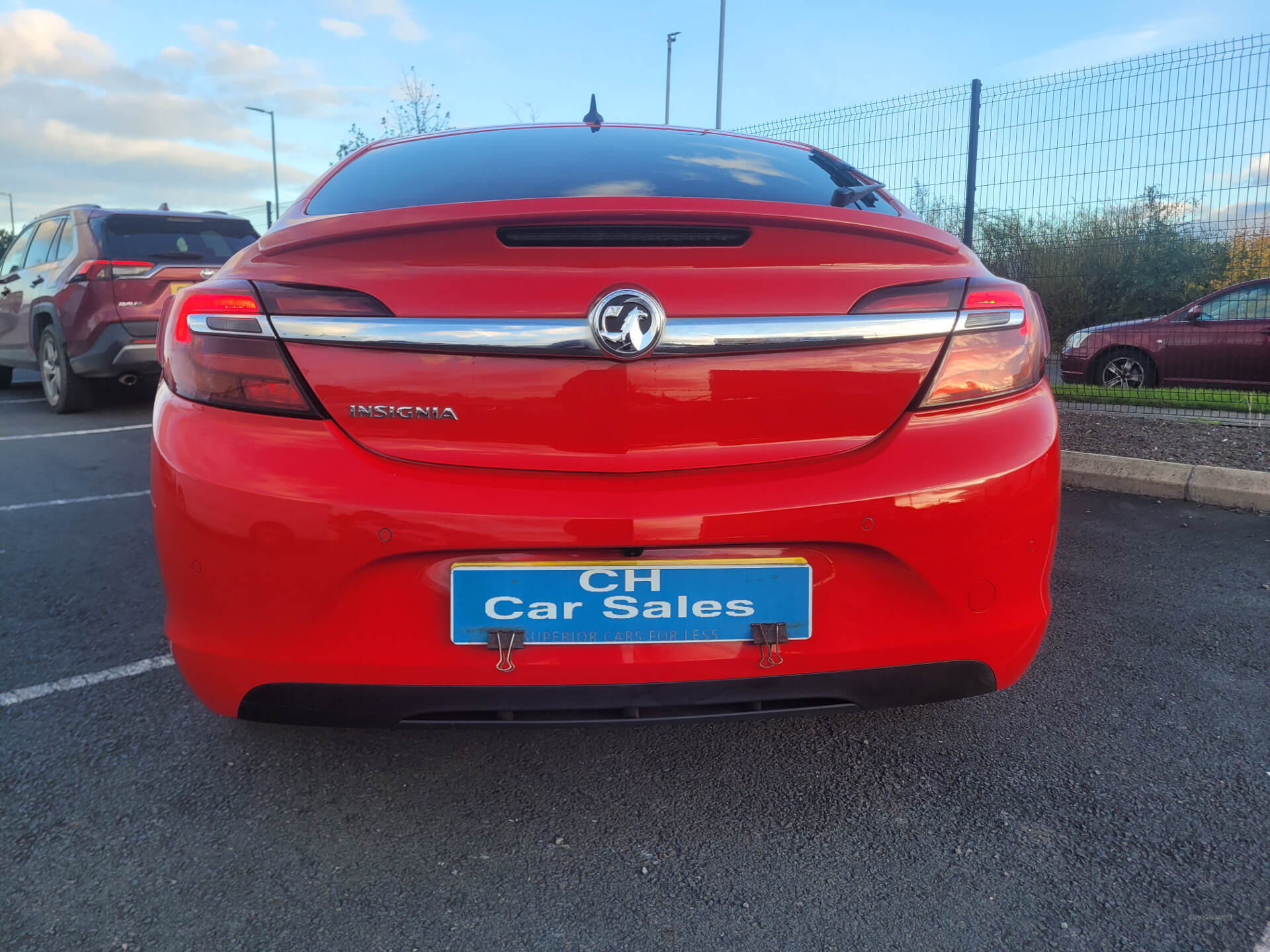 Vauxhall Insignia HATCHBACK in Down