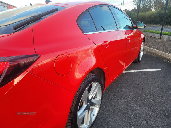 Vauxhall Insignia HATCHBACK in Down