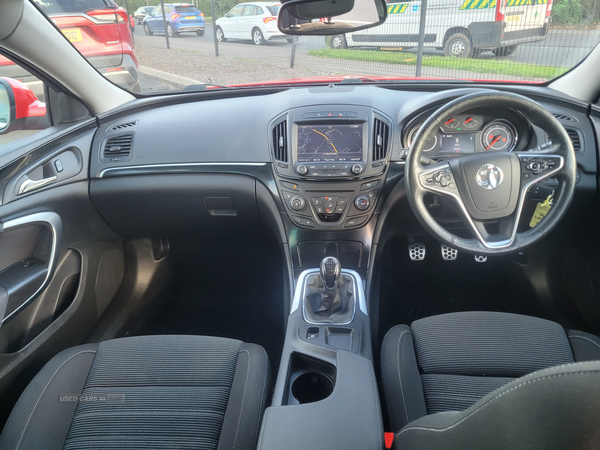 Vauxhall Insignia HATCHBACK in Down