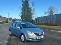 Vauxhall Corsa 1.4i 16V Design 5dr Auto in Down