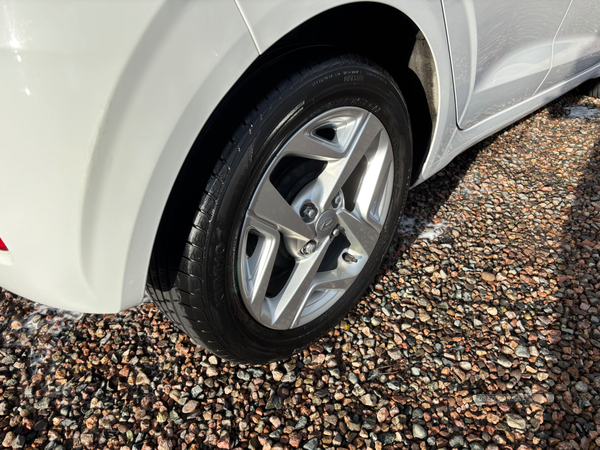 Hyundai i10 HATCHBACK in Antrim