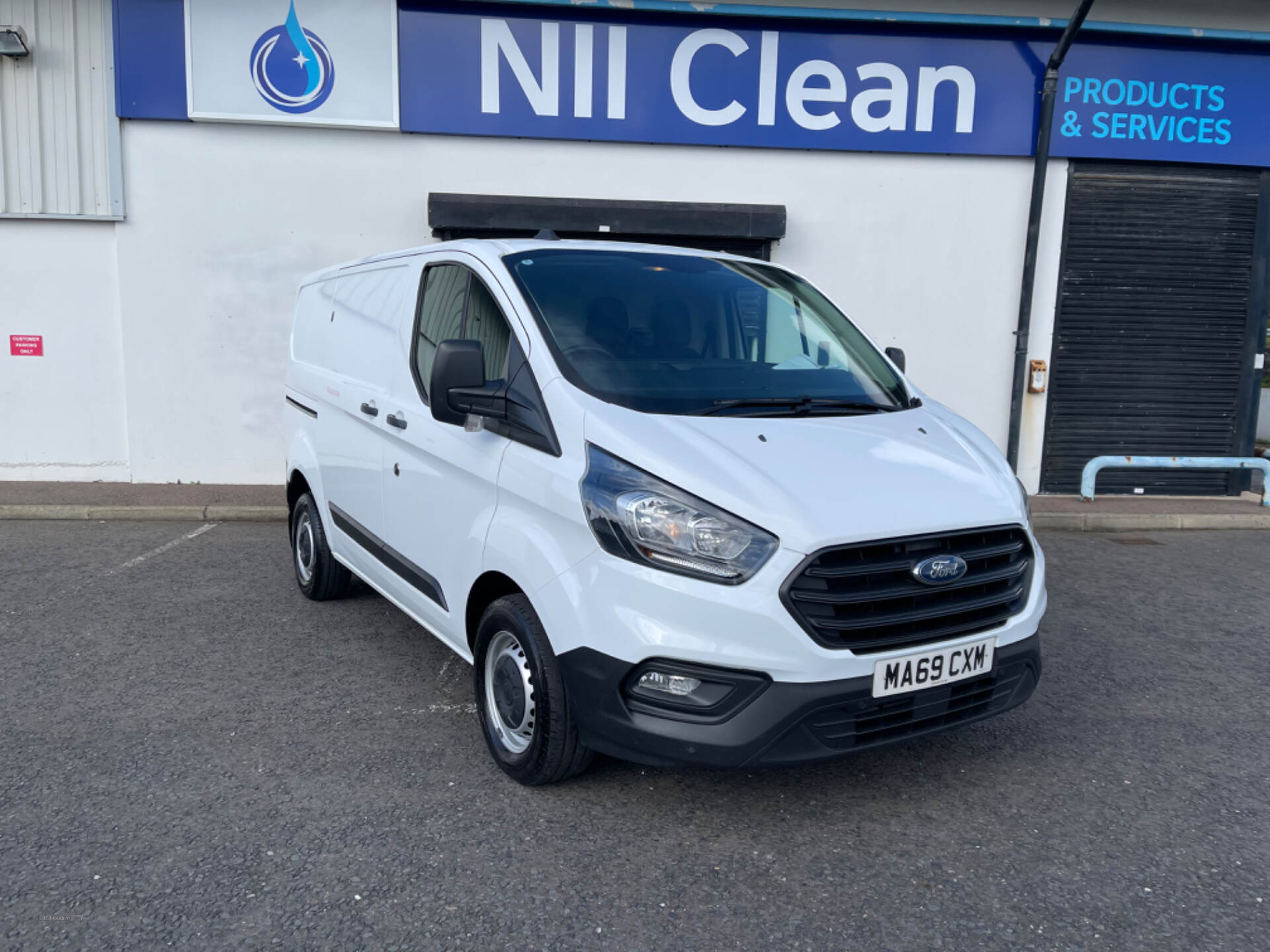 Dec 2019 Ford Transit Custom 2.0 EcoBlue 105ps Low Roof Leader Van