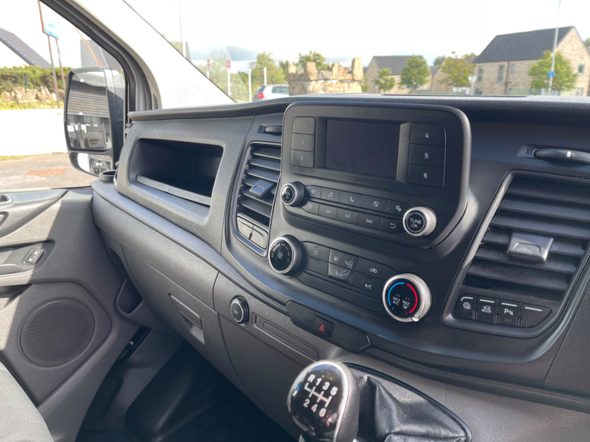 Dec 2019 Ford Transit Custom 2.0 EcoBlue 105ps Low Roof Leader Van