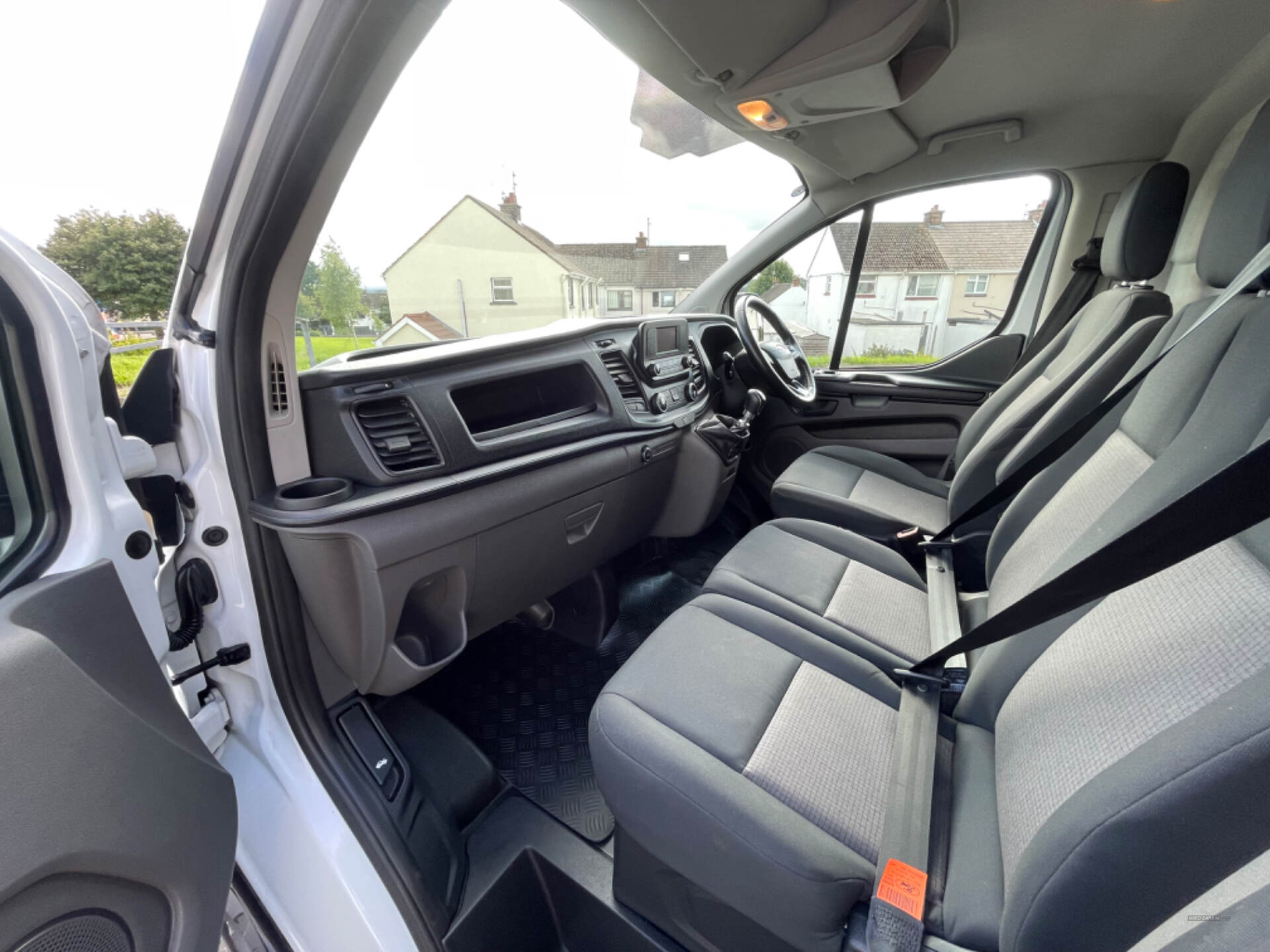 Dec 2019 Ford Transit Custom 2.0 EcoBlue 105ps Low Roof Leader Van