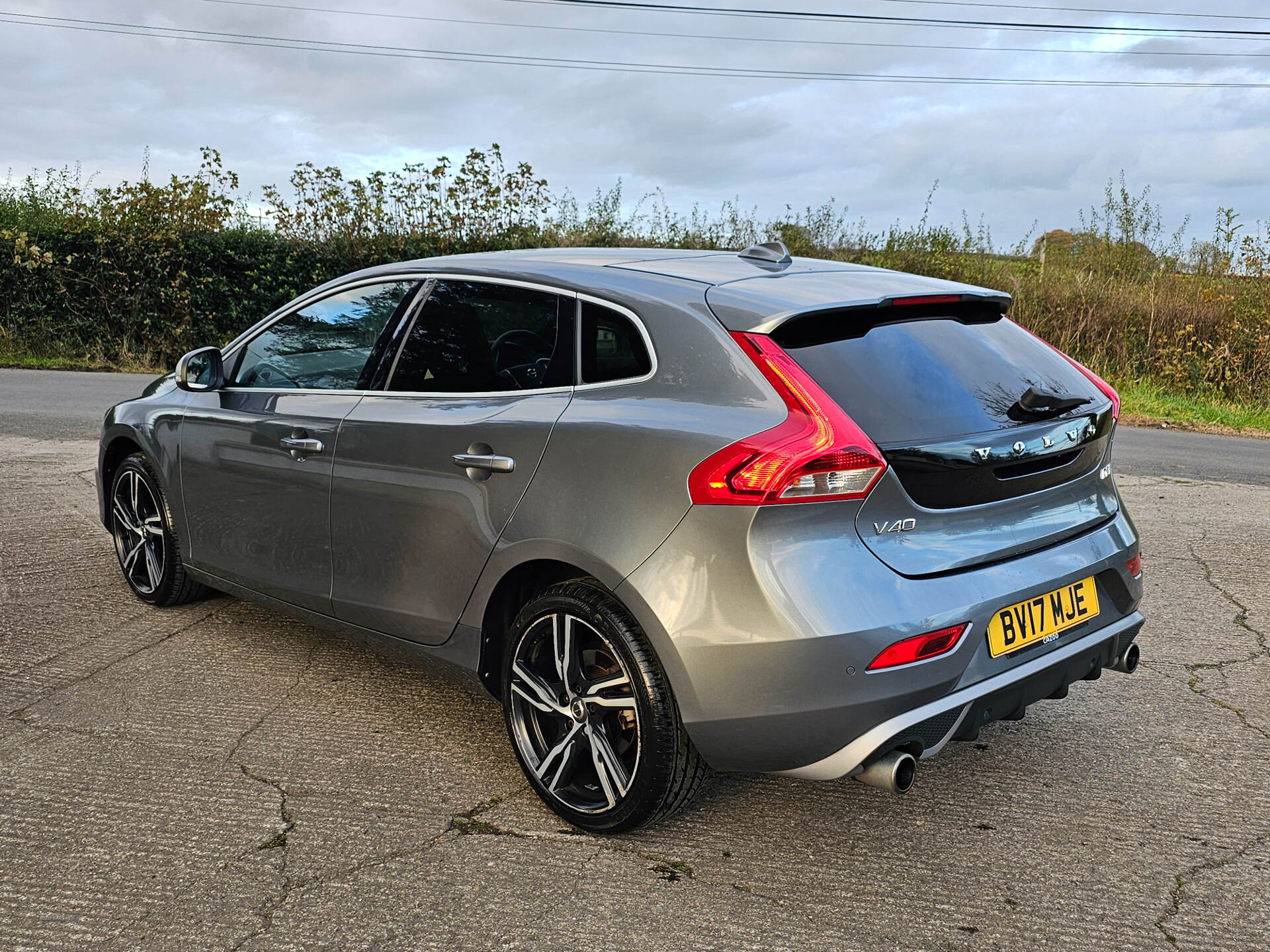 Volvo V40 DIESEL HATCHBACK in Tyrone