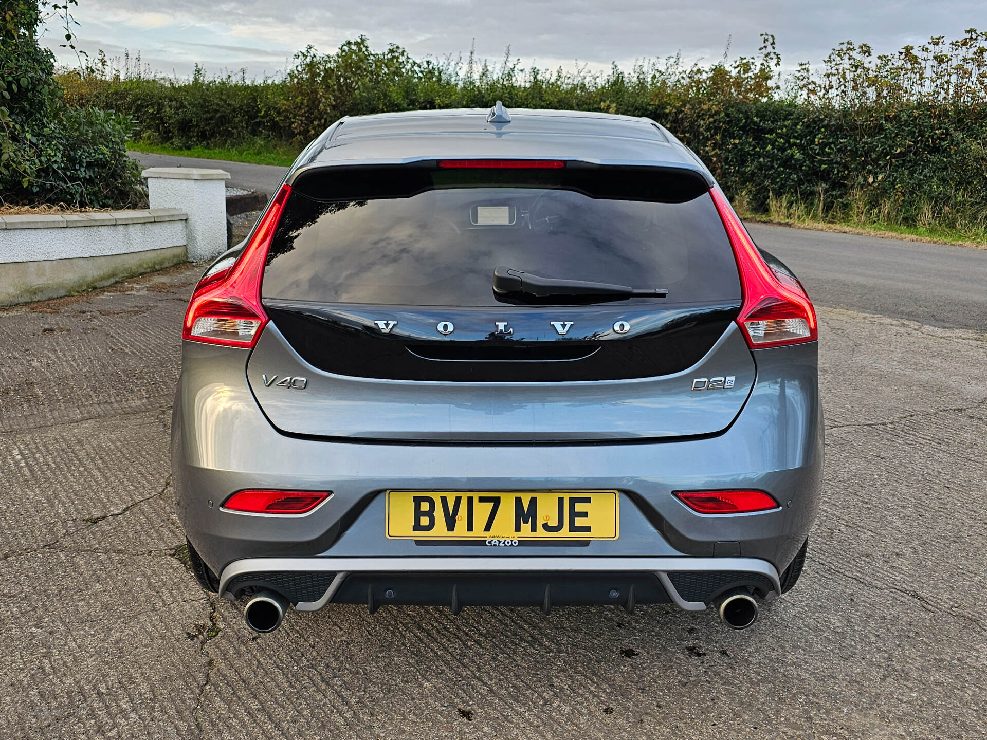 Volvo V40 DIESEL HATCHBACK in Tyrone