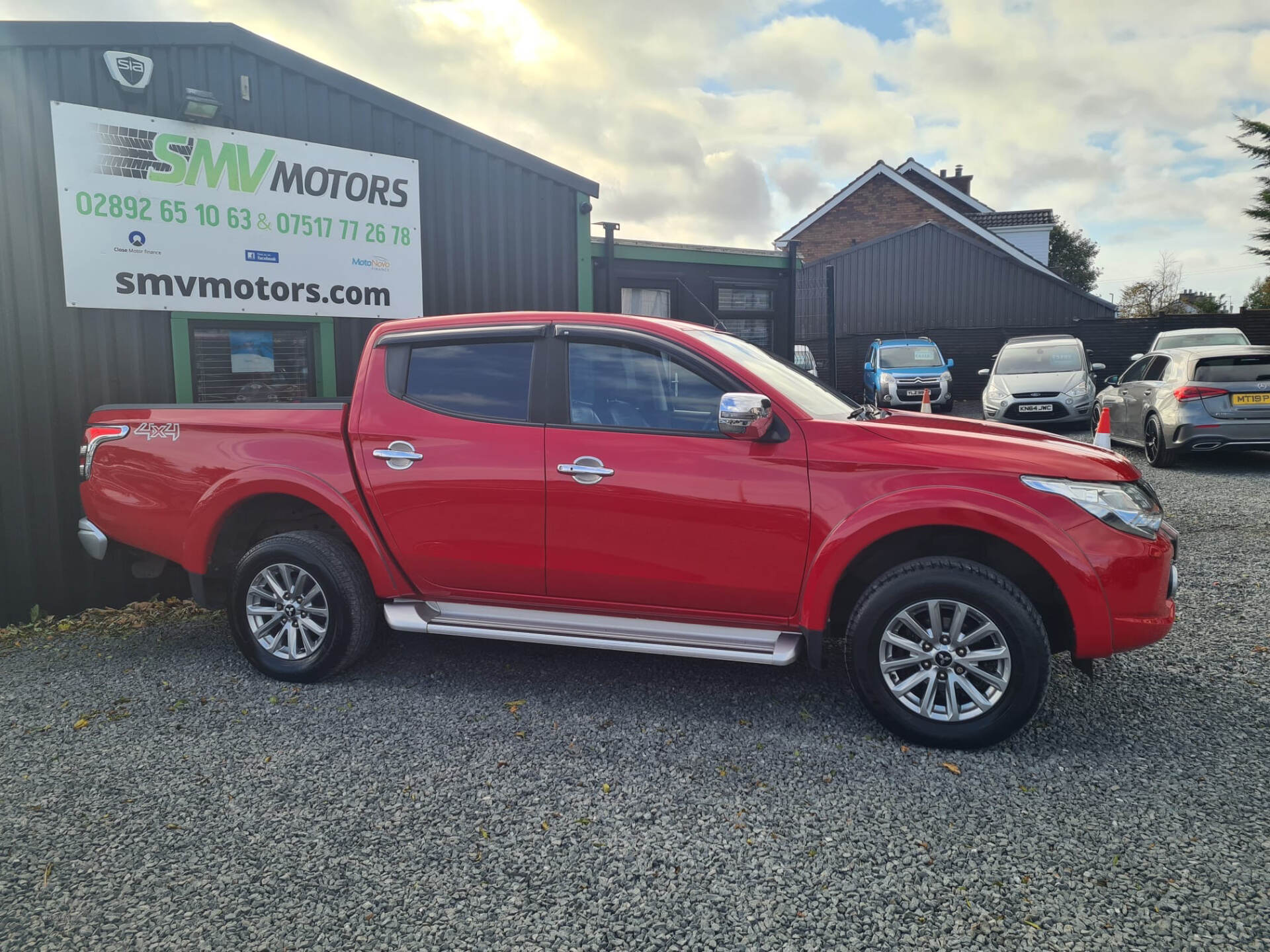 Nov 2017 Mitsubishi L200 Double Cab DI-D 178 Barbarian 4WD