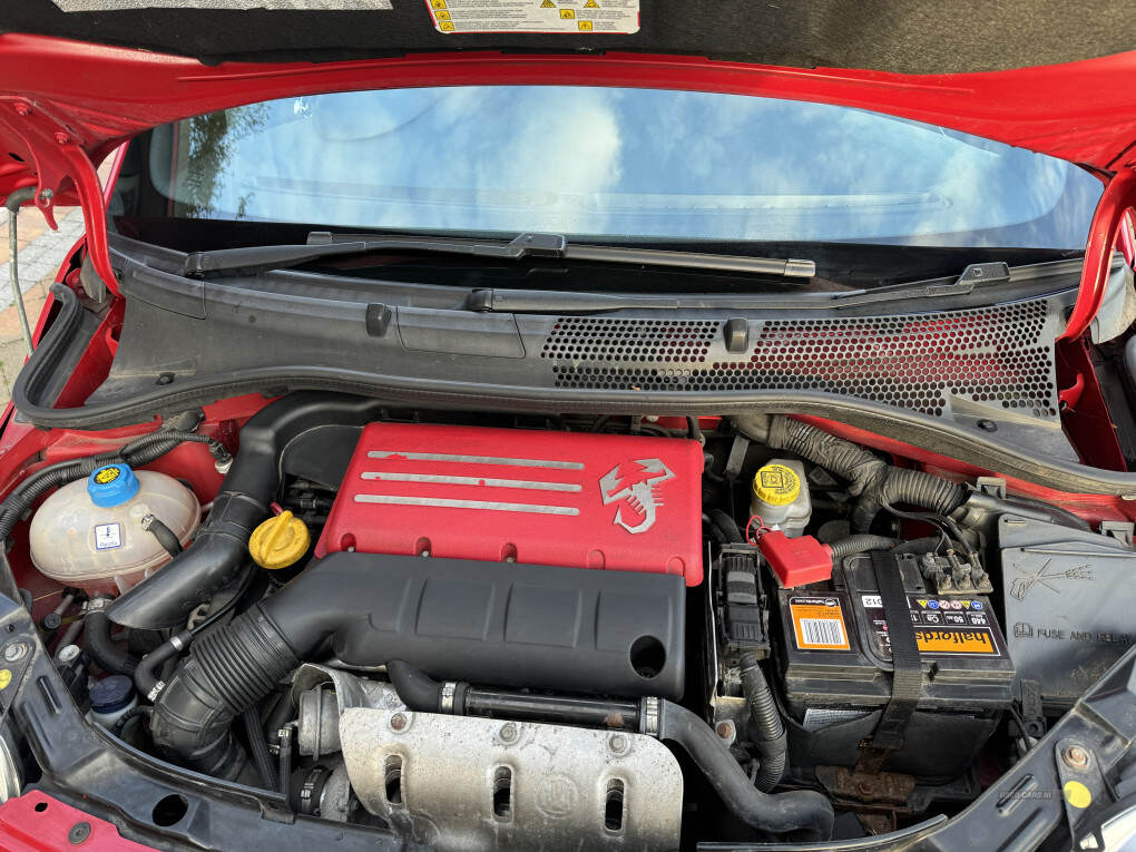 Sep 2014 Abarth 500 1.4 16V T-Jet 3dr