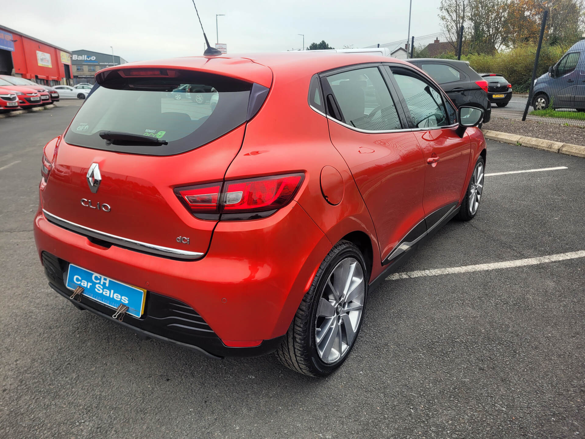 Renault Clio DIESEL HATCHBACK in Down