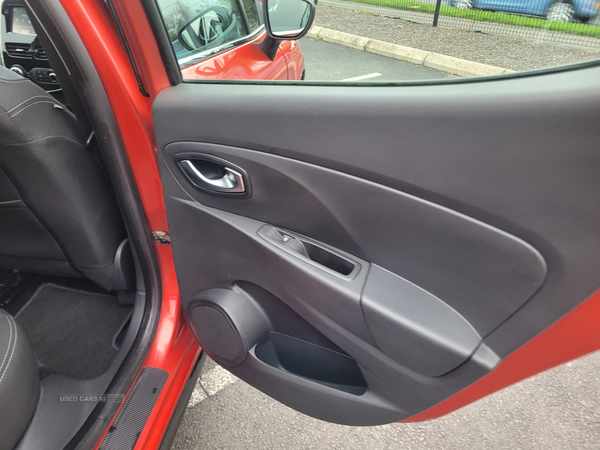 Renault Clio DIESEL HATCHBACK in Down