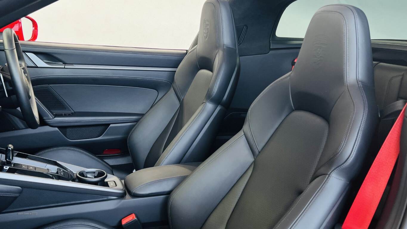 May 2022 Porsche 911 2dr PDK