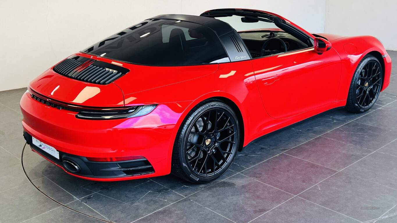 May 2022 Porsche 911 2dr PDK
