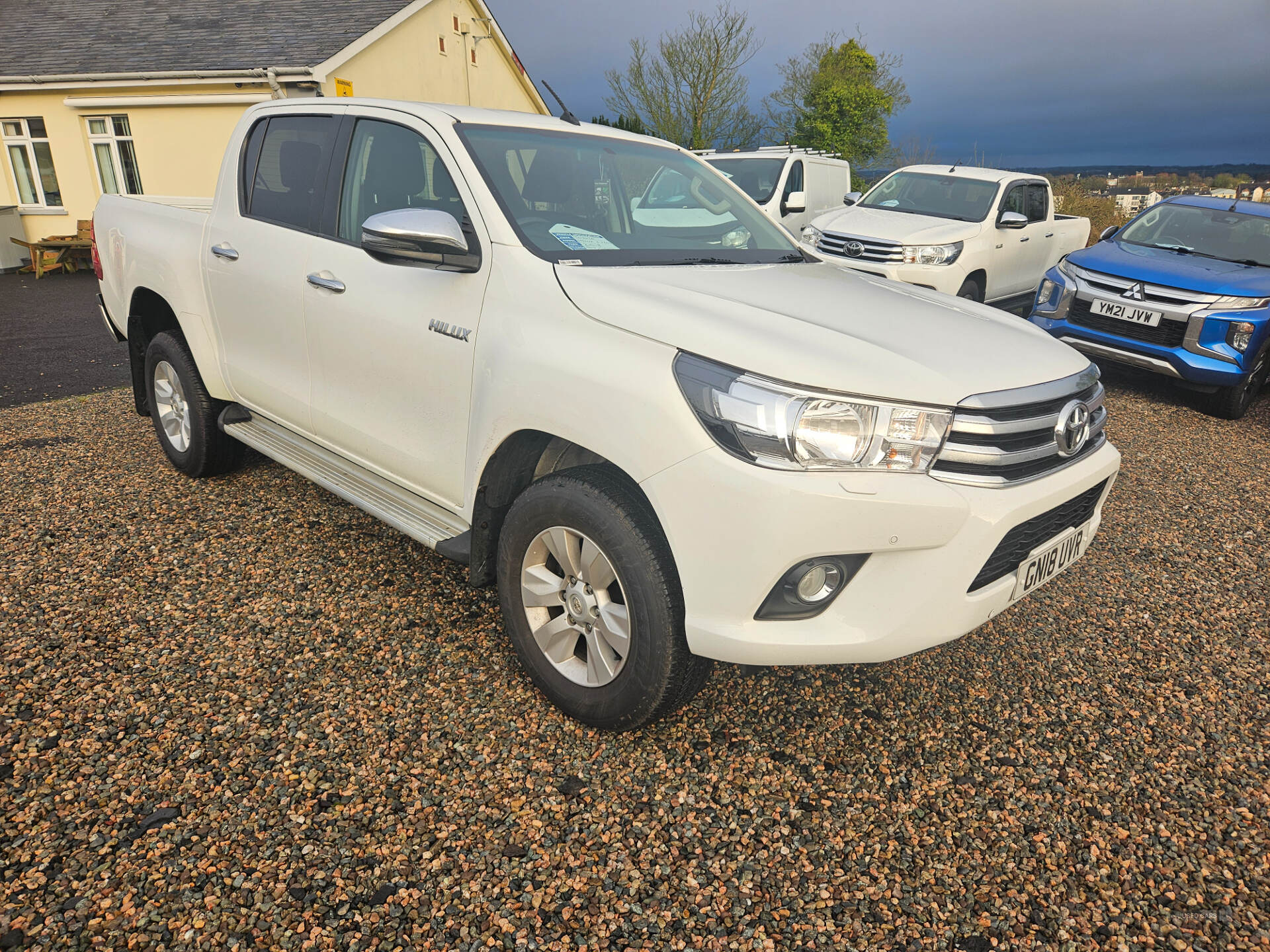 Mar 2018 Toyota Hilux Icon D/Cab Pick Up 2.4 D-4D