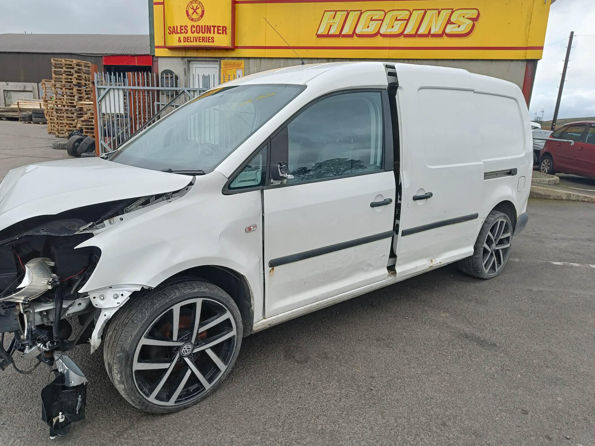 Jun 2012 Volkswagen Caddy