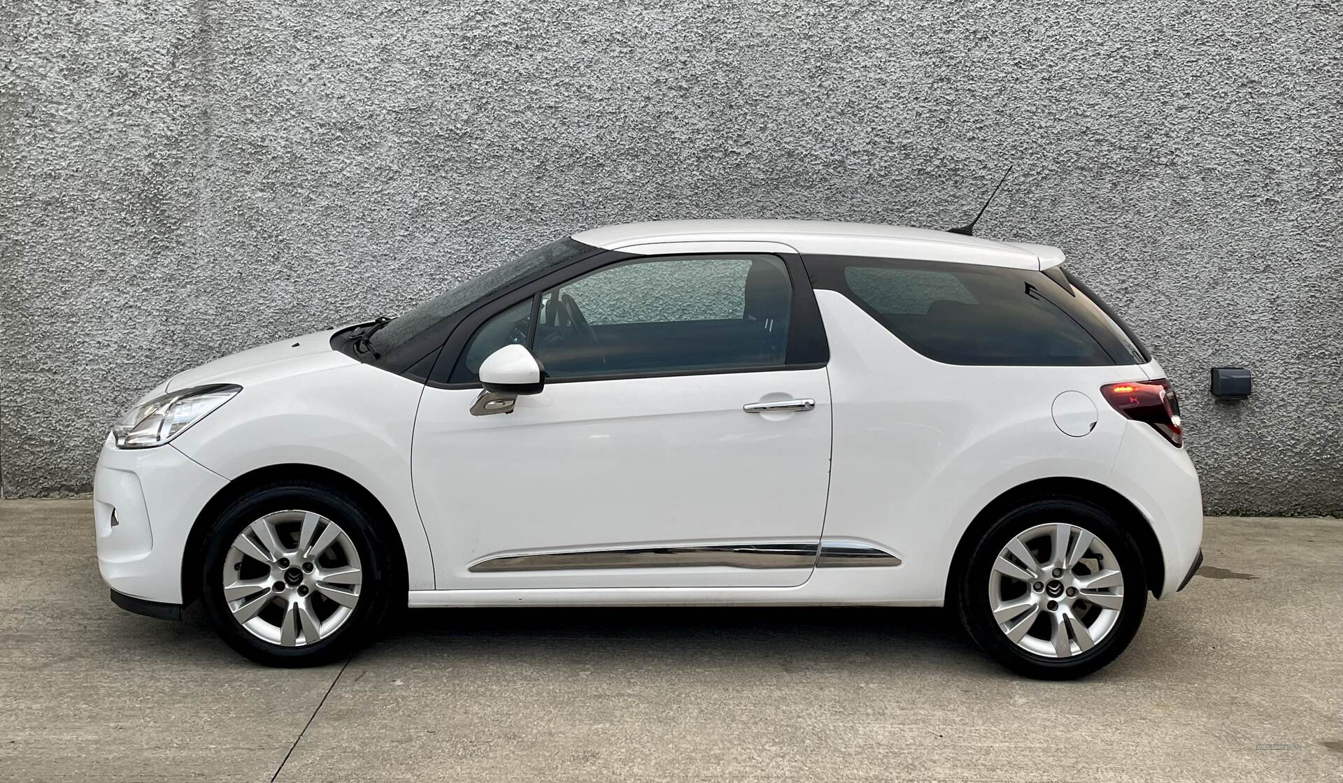 Citroen DS3 DIESEL HATCHBACK in Tyrone