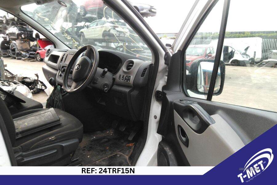 Oct 2015 Renault Trafic LL29dCi 115 Business Van