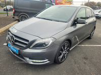 Mercedes B-Class DIESEL HATCHBACK in Down