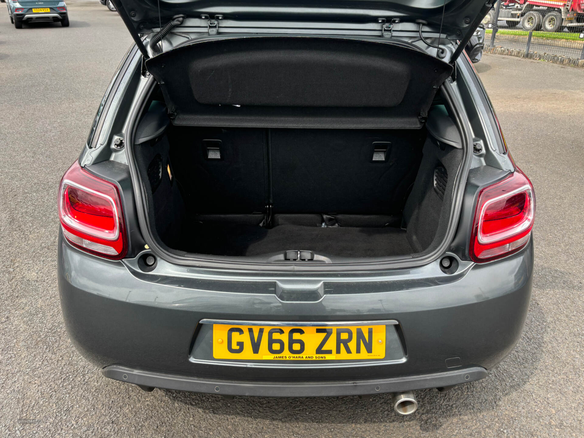 Feb 2017 DS 3 1.6 BlueHDi Performance Line 3dr