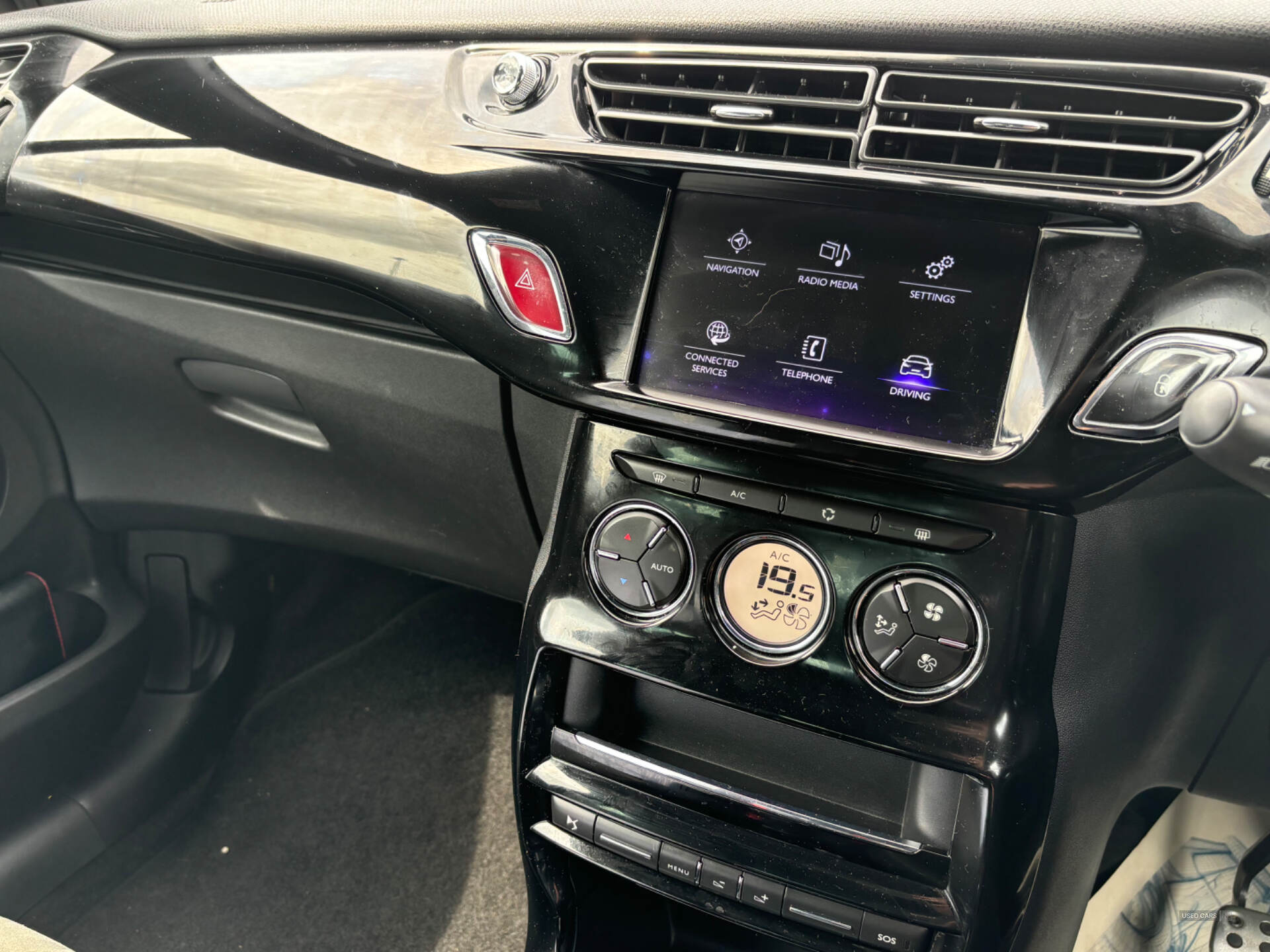 Feb 2017 DS 3 1.6 BlueHDi Performance Line 3dr